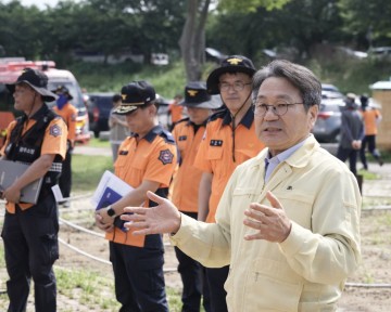 강기정 광주시장 “가용자원 총동원…안전 최우선으로 두고 수색해달라" 