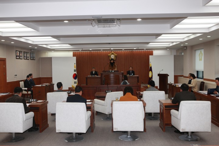 계룡시의회, 제100회 임시회 폐회