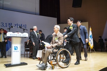 남경필 지사 3·1절 기념사 통해 헌재결정 승복해야