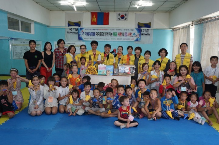 충남교육청, 충남교원들 교육봉사활동 ‘구슬땀’