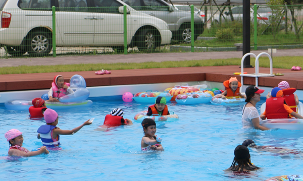 베스트웨스턴 군산호텔, 다문화가정 어린이 수영장 체험 행사 
