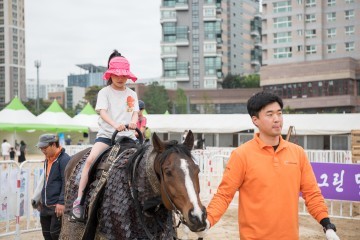 [포토뉴스] 유소년 승마축제 성황리에 마무리 