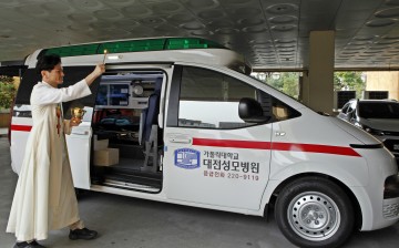 대전성모병원, 최신형 특수구급차 도입…환자 이송 안전성 강화