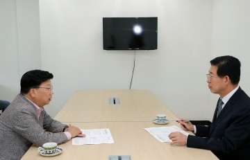 권선택 대전시장, 양승조 위원장에게 공공의료 확충 지원 요청