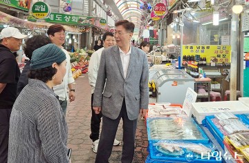 김제선 중구청장, 경청과 소통으로 전통시장 활성화 본격화