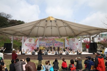 부천시 제12회 춘덕산복숭아꽃축제 개최