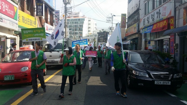 120민원기동대 미수동봉사단 무더위 쉼터 환경정비