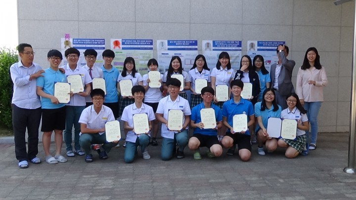 울진고, 과학 대회 나가면 여전히 상 받아요