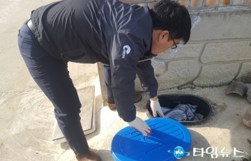 영덕군, 태풍침수피해 가구 수도계량기 뚜껑, 보온팩 무상 공급