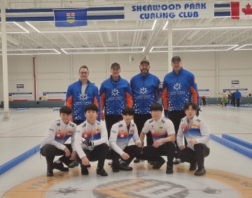 컬링 국가대표 후보팀(의성고) . 캐나다 전지훈련서 깜짝 준우승