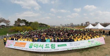 벚꽃이 진 뒤 , 봉사나선 신천지자원봉사단청주지부
